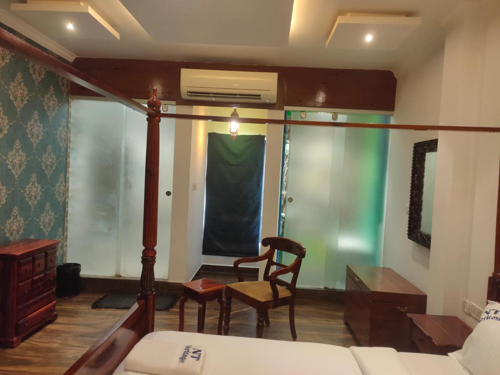 Zoom Inn Heritage بونديتْشيري المظهر الخارجي الصورة